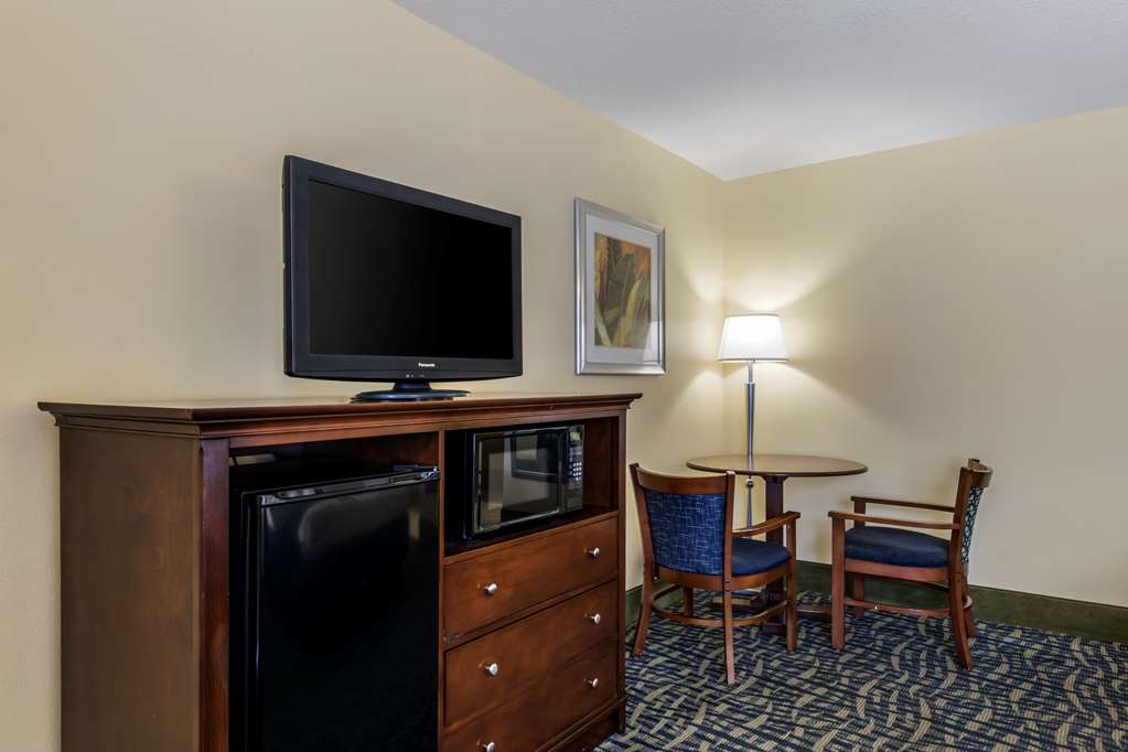 Guest Room Best Western Cocoa Beach Hotel & Suites Cocoa Beach (321)783-7621