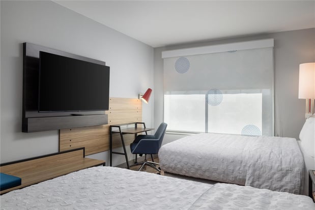 Images Tru by Hilton Cleveland