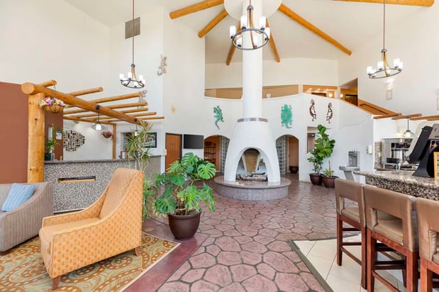 Images Best Western Kiva Inn