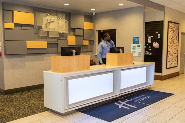 Images Holiday Inn Express Grand Island - Niagara Falls by IHG
