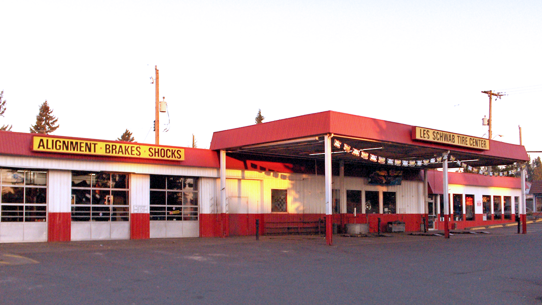 Les Schwab Tire Center