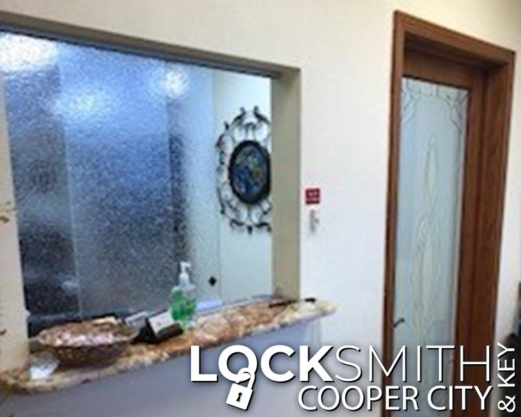 Locksmith Cooper City & Key Photo