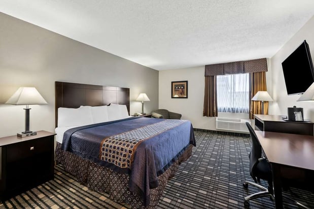 Images SureStay Plus by Best Western Lubbock Medical Center