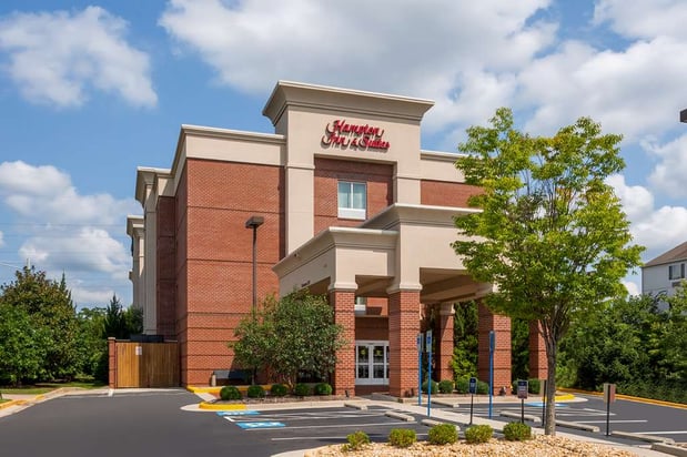Images Hampton Inn & Suites Herndon-Reston