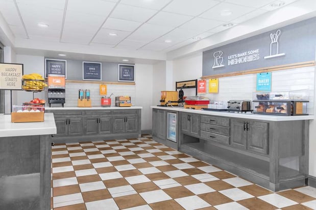 Images Hampton Inn & Suites Brookings