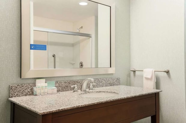 Images Hampton Inn & Suites Wheeling-The Highlands