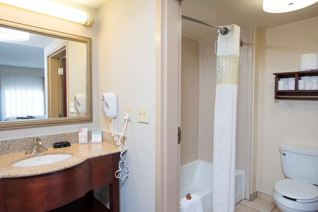 Images Hampton Inn & Suites Cincinnati-Union Centre
