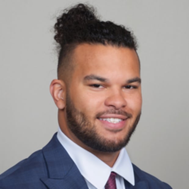 Images Edward Jones - Financial Advisor: Derek Hurt