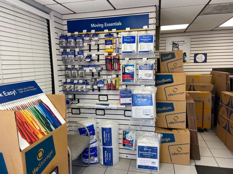 Life Storage - Austin