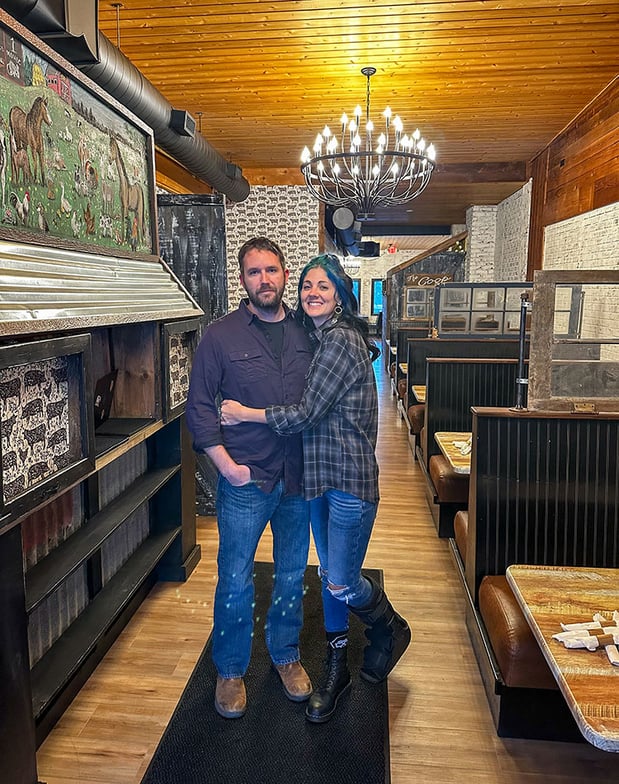 Images Tipsy on Main Kitchen & Cocktails