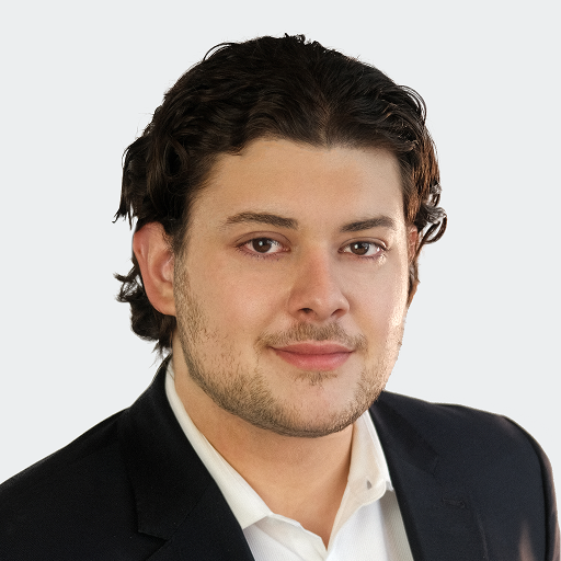 Paul Beltekas headshot.