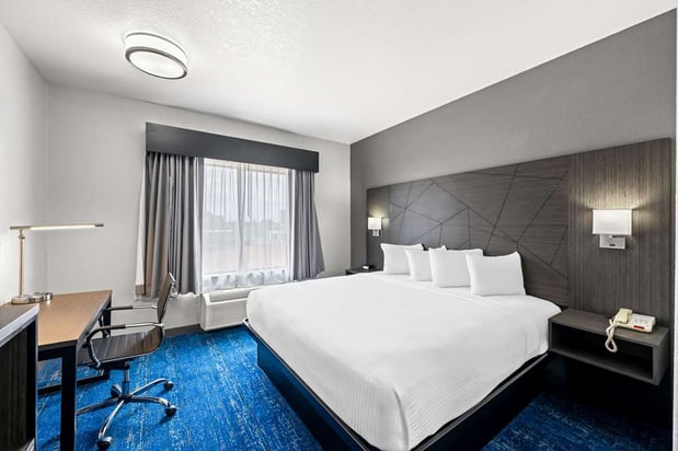 Images Best Western Palace Inn & Suites