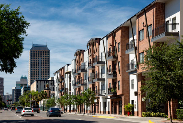 Camden Orange Court Apartments Photo