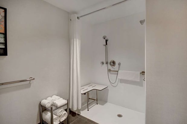 Images Hilton Garden Inn Terre Haute