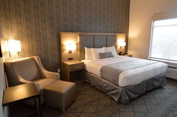 Images Best Western Plus Executive Residency Oklahoma City I-35