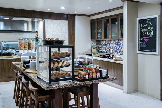 Images Hilton Garden Inn San Antonio At The Rim