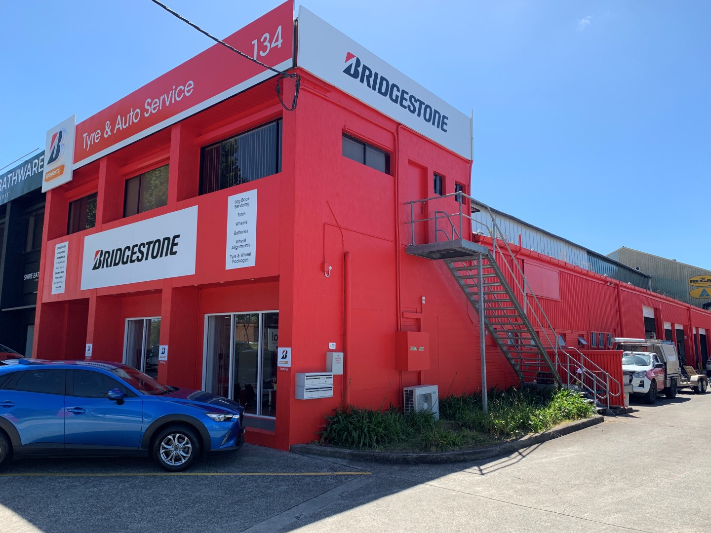 Images Bridgestone Select Tyre & Auto Taren Point