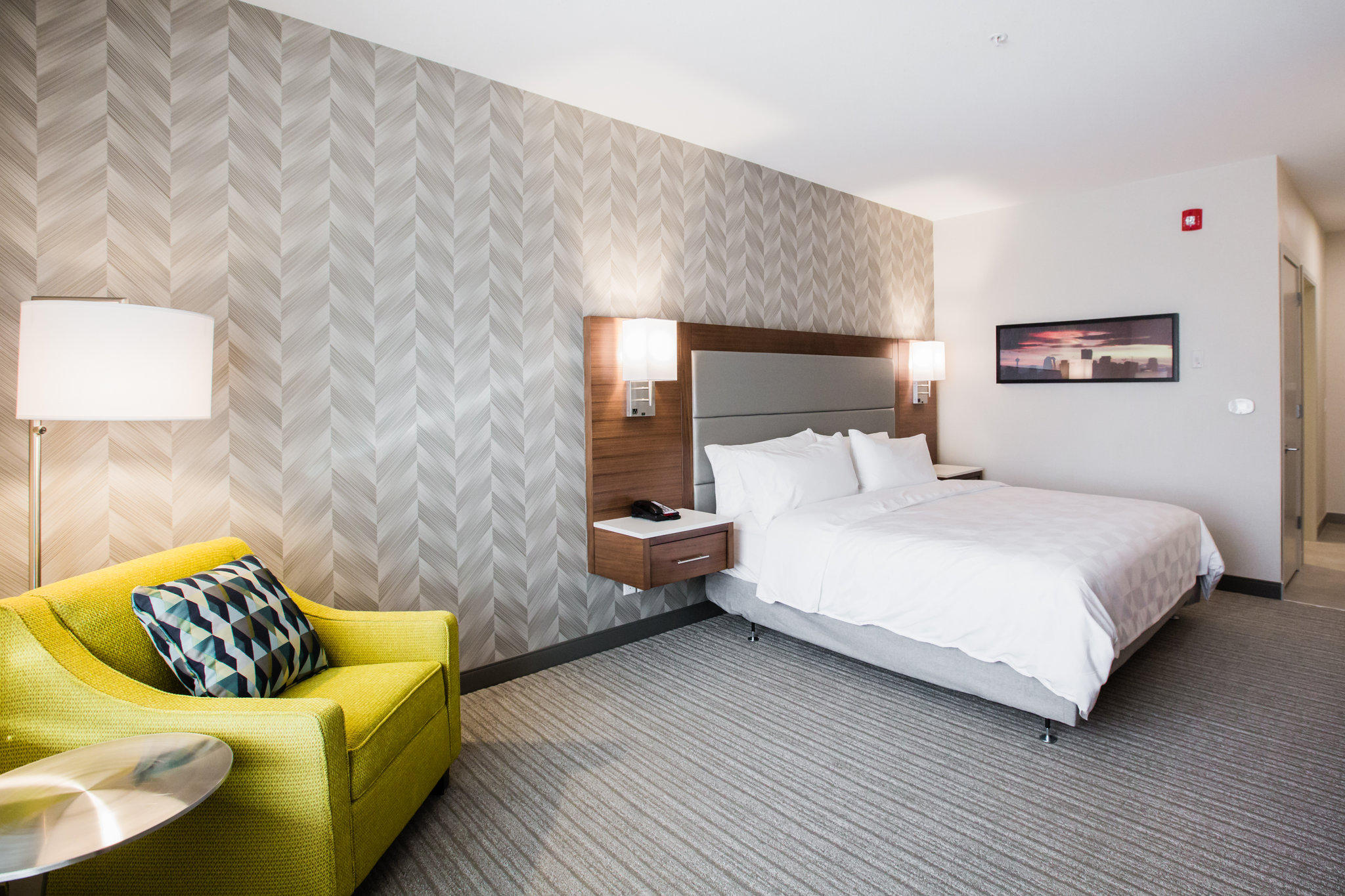 Holiday Inn & Suites Calgary South - Conference Ctr, an IHG Hotel Calgary (403)475-8561