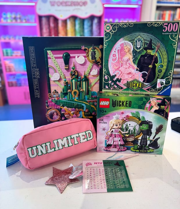 Images Island Treasure Toys