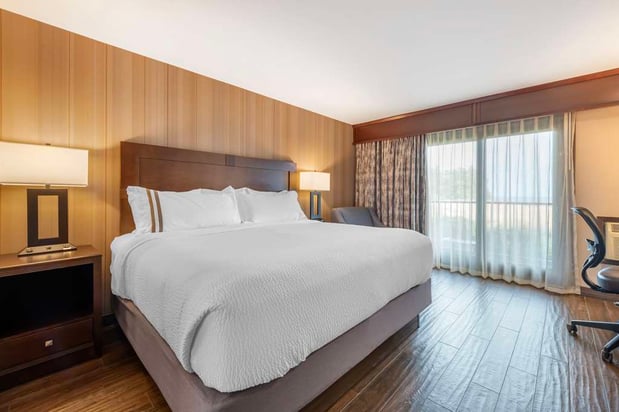 Images Best Western Plus Superior Inn