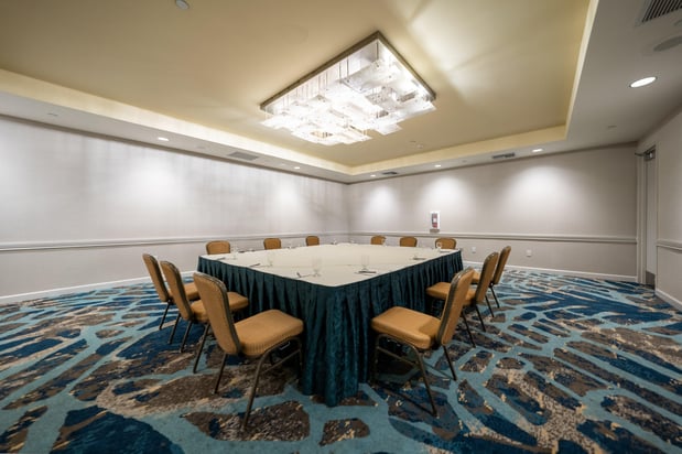 Images Crowne Plaza Ventura Beach by IHG