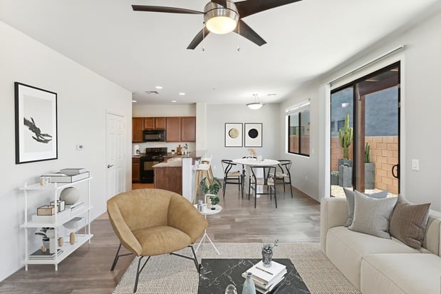 Images Galeria del Rio Townhomes