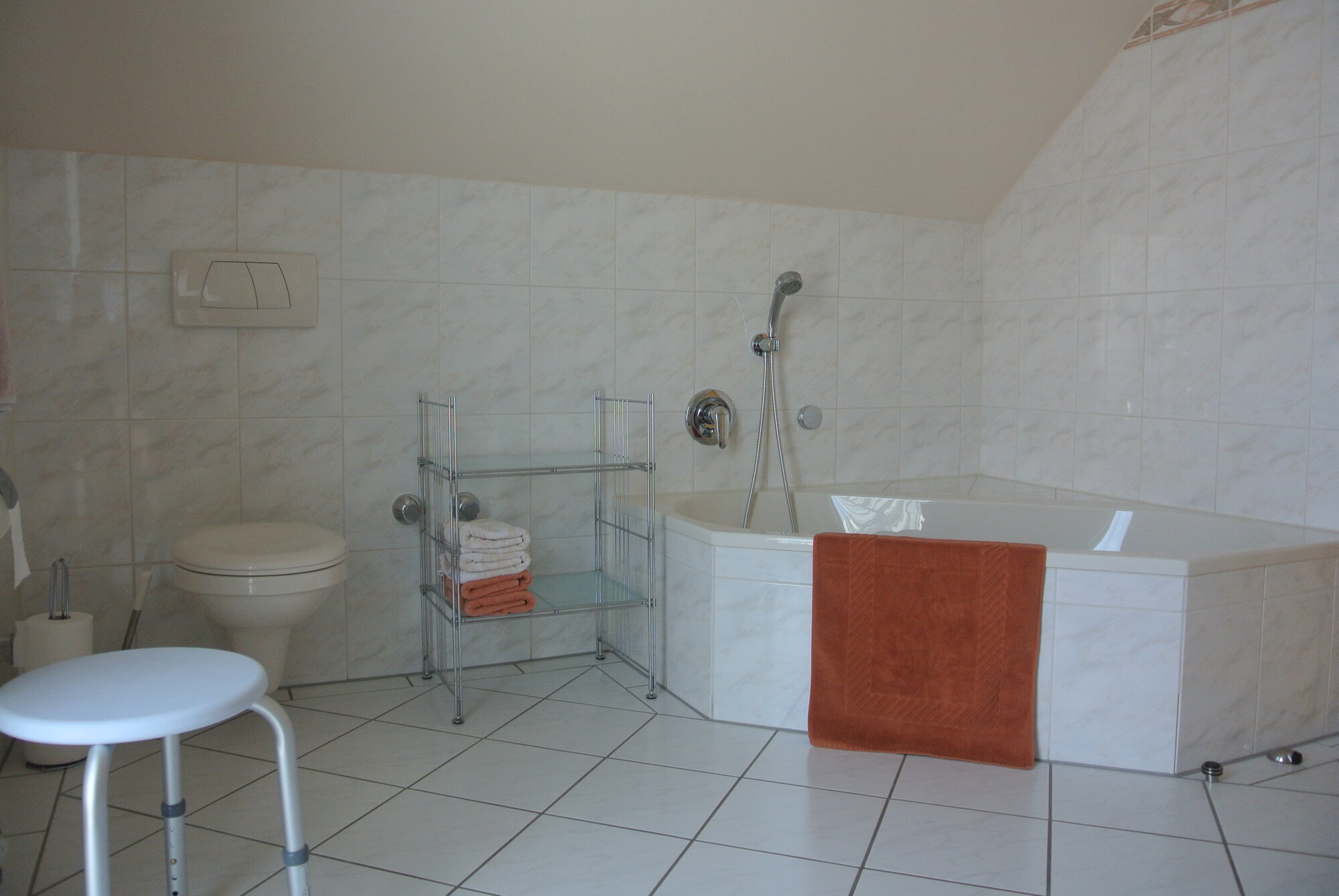 Ferienwohnung Schön wohnen in Mainz, Lennebergstraße 7 in Mainz