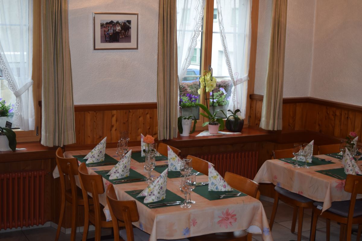 Bilder Restaurant Kreuz Stüsslingen