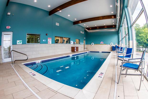 Images Holiday Inn Express Allentown North by IHG