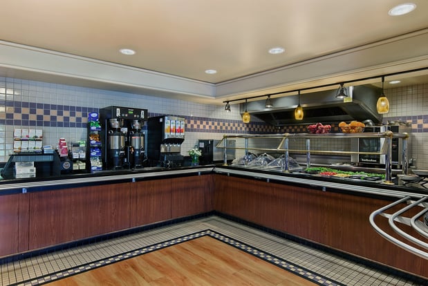 Images Oxford Suites Yakima