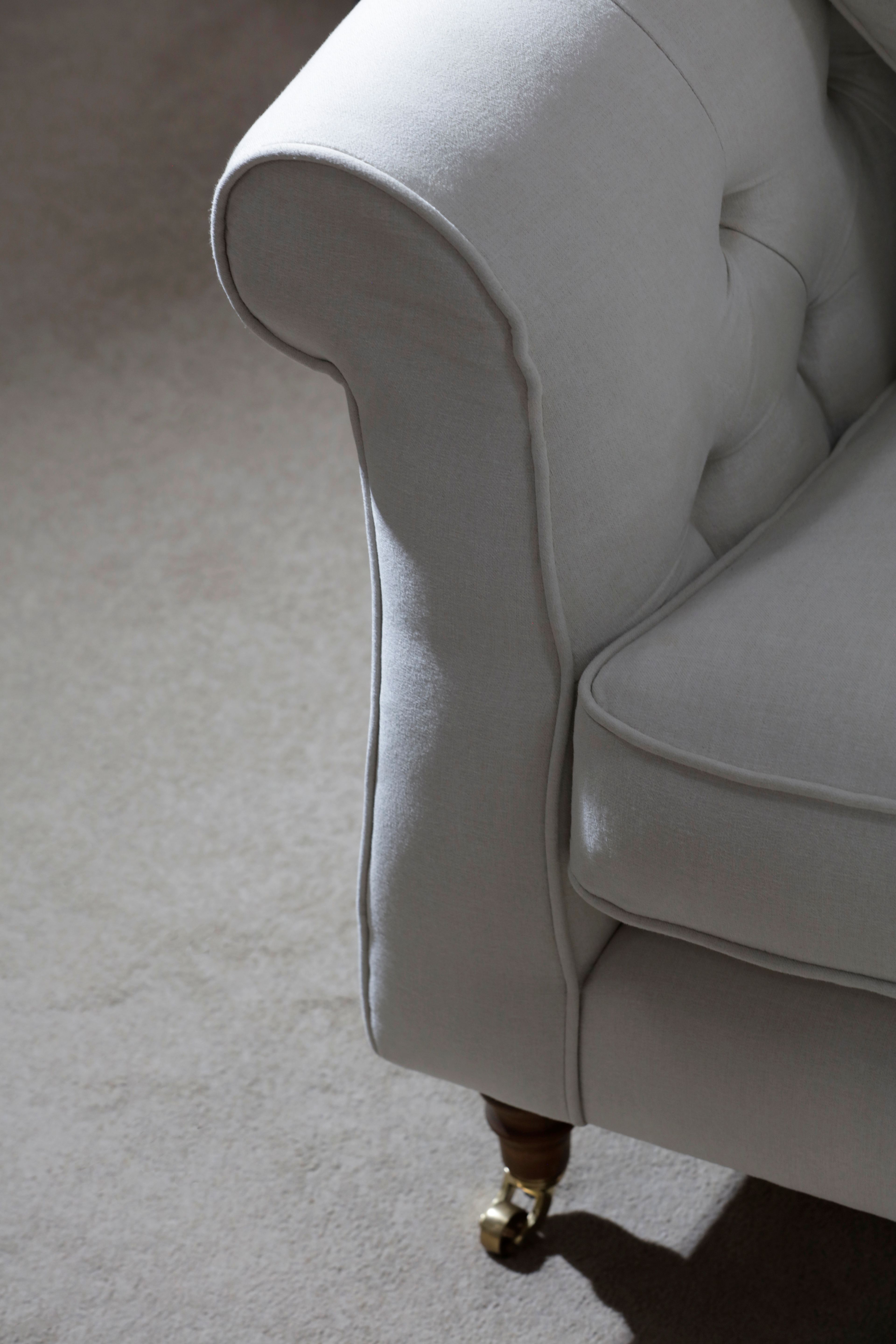Images Sofas & Stuff - Harrogate