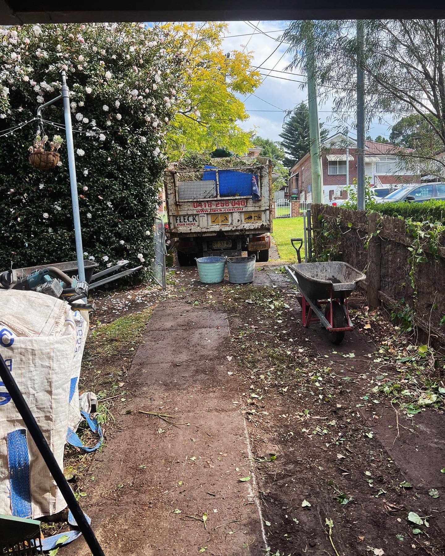Images Fleck Rubbish Removal & Mini Excavations