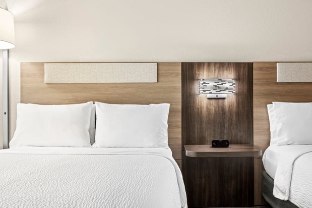 Images Holiday Inn Express & Suites Phoenix West - Tolleson by IHG