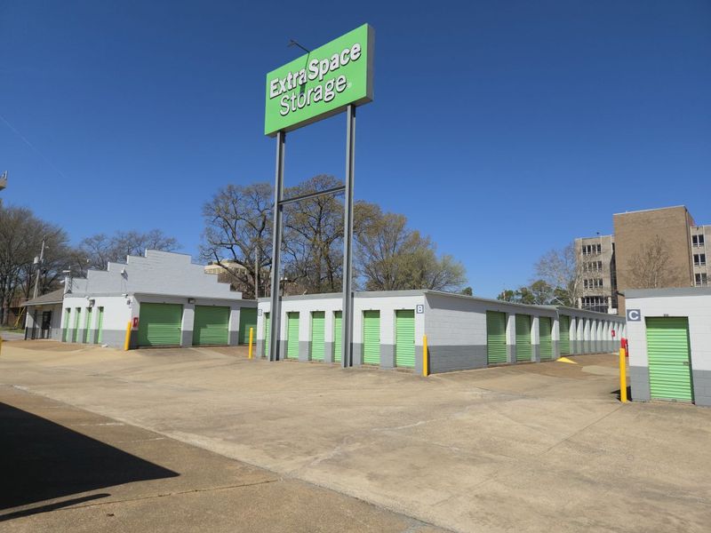 Beauty Image - Extra Space Storage at 2699 Union Ave Extd, Memphis, TN 38112