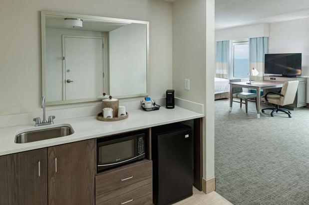 Images Hampton Inn & Suites Carolina Beach Oceanfront