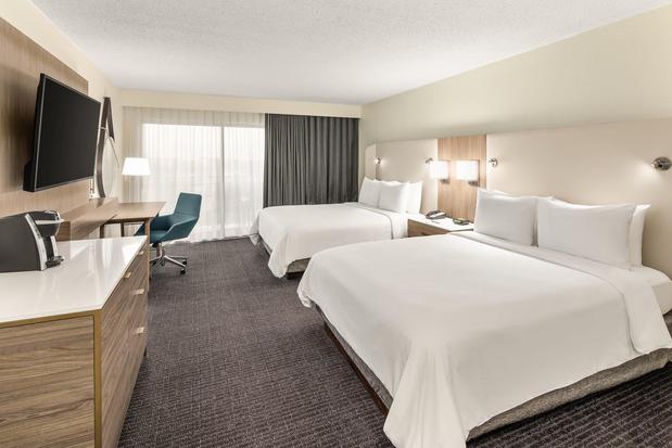 Images Crowne Plaza Orlando - Lake Buena Vista by IHG