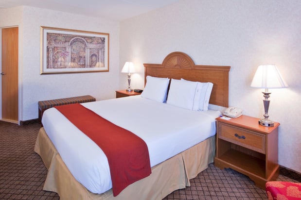Images Holiday Inn Express Flint-Campus Area by IHG