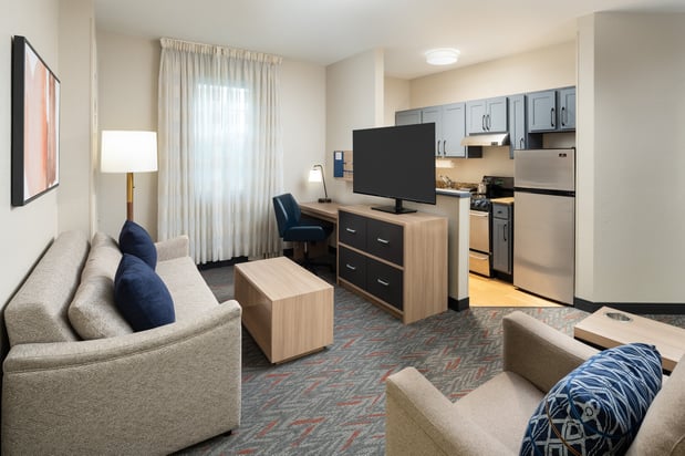 Images Candlewood Suites Miami - Doral by IHG
