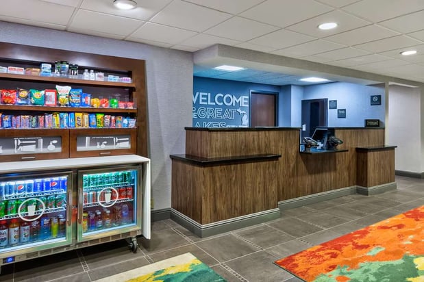 Images Hampton Inn Traverse City