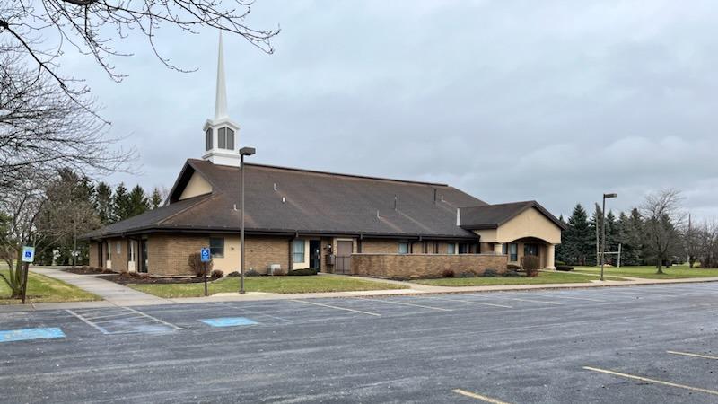 Exterior of the Fremont meetinghouse of The Church of Jesus Christ of Latter-day Saints located at 831 Smith Rd, Fremont, OH 43420.