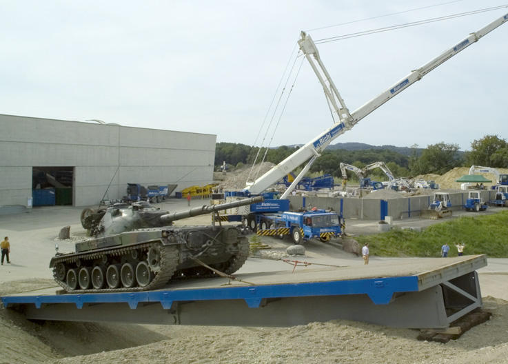 Richi AG, Im Riesentobel 1 in Weiningen ZH