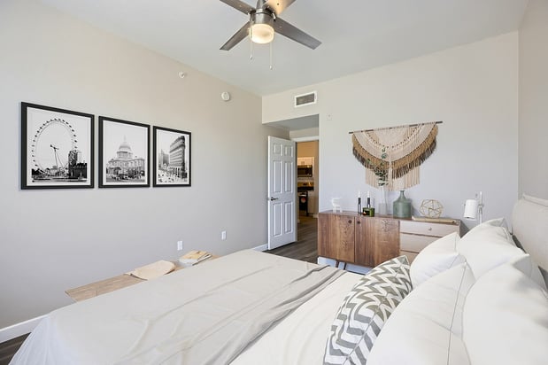 Images Rise Highland Park