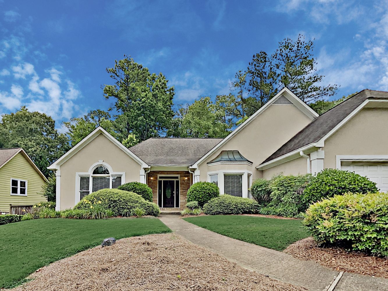 Unique home with garage at Invitation Homes Atlanta.