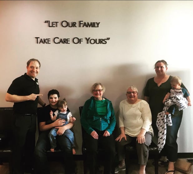 Images 100% Chiropractic - Broomfield