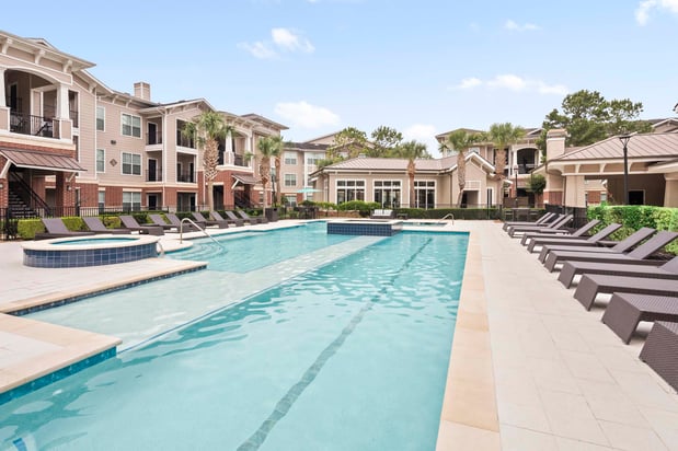 Images Camden Grand Harbor Apartments