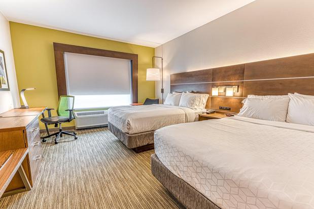 Images Holiday Inn Express & Suites Rantoul, an IHG Hotel