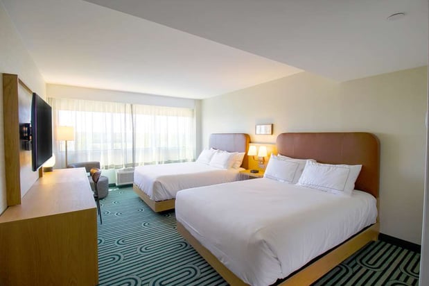 Images DoubleTree by Hilton Clarksville Riverview