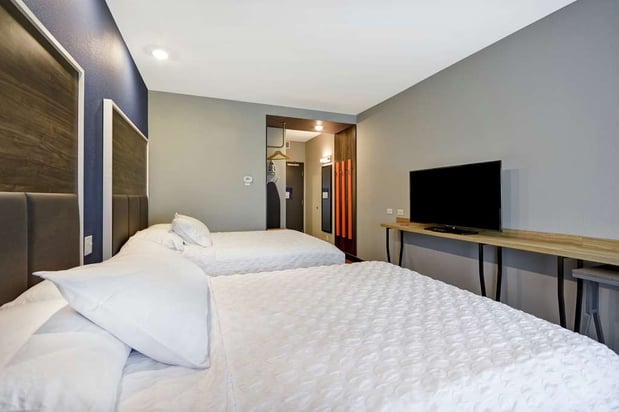 Images Tru by Hilton Sumter