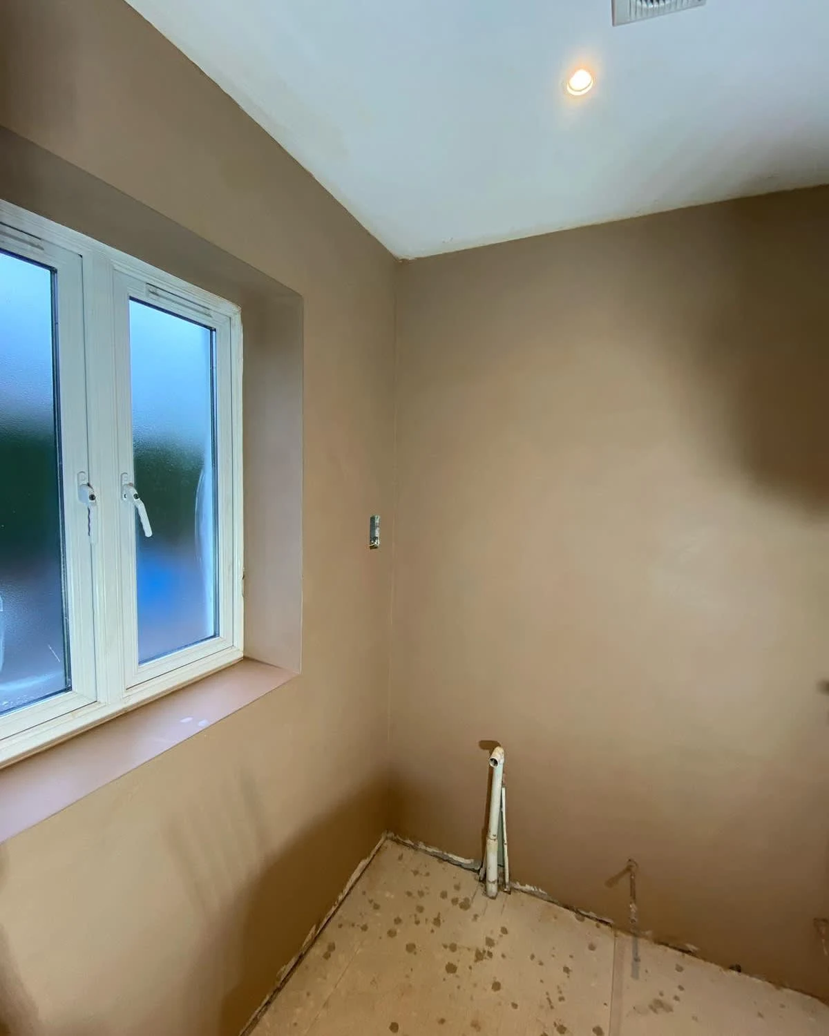 Images Pristine Plastering and Damp Proofing Ltd