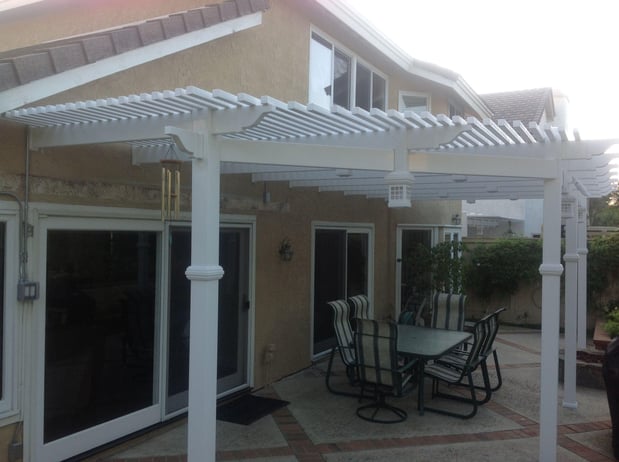 Images Practic Vinyl Fencing- Rosemead